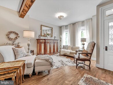 202 Poplar St, Columbia, PA 17512 - photo 3