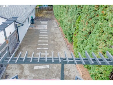 6112 NE 55th Cir, Vancouver, WA 98661 - photo 4