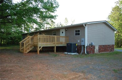 3850 Spinks Rd, Asheboro, NC 27205 - photo 4