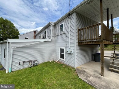 220 N Main St, Manchester, PA 17345 - photo 5