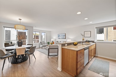 2432 Dexter Ave N unit 201, Seattle, WA 98109 - photo 6