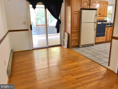 1998 Valley Rd, Annapolis, MD 21401 - photo 5