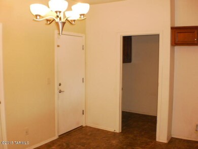 310 E CALLE ALBITA 003