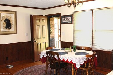 5524 Groometown Rd, Greensboro, NC 27407 - photo 5