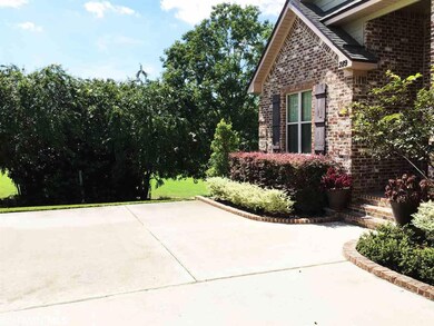 289 Chet Ave, Fairhope, AL 36532 - photo 2