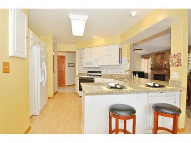 12669 Verdin St NW, Coon Rapids, MN 55448 - photo 5