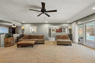 Living room looking into dinette area in kitchen o