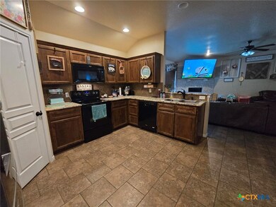 3401 Plains St, Copperas Cove, TX 76522 - photo 7