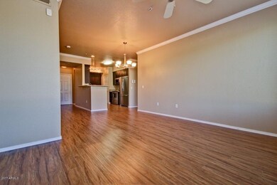 435_Tempe_Condo_Family_Rm_3