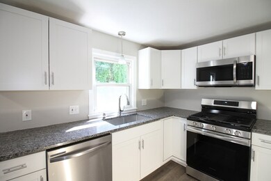 25 Roberts Pond Ln, Chicopee, MA 01020 - photo 2