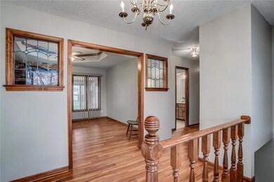 609 W Walnut St, Raymore, MO 64083 - photo 5