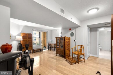 915 E St NW unit 414, Washington, DC 20004 - photo 3