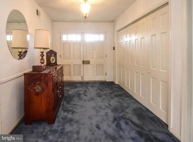 4142 Presidential Dr, Lafayette Hill, PA 19444 - photo 3