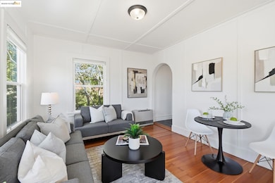 1642 Milvia St unit 2, Berkeley, CA 94709 - photo 3