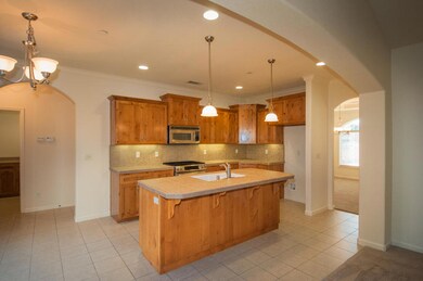 Breakfast Bar with Nook