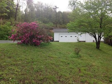 Hill Dr garage