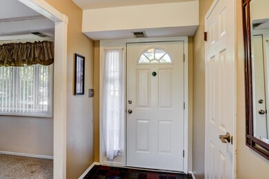 004_Foyer