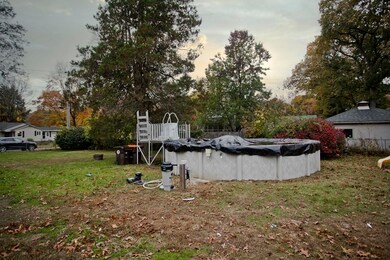 48 Bessbrook St, Feeding Hills, MA 01030 - photo 6