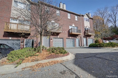 42432 Corlina Dr unit 8, Northville, MI 48167 - photo 2