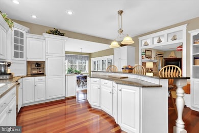 290 Lindman Dr, Chambersburg, PA 17202 - photo 6