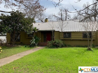 915 W Hopkins St, San Marcos, TX 78666 - photo 3