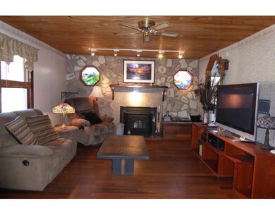 221 Cocasset St, Foxboro, MA 02035 - photo 2