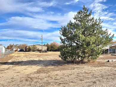 1010 Poplar Ave, Las Animas, CO 81054 - photo 2