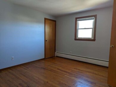 652 Armistice Blvd unit 2, Pawtucket, RI 02861 - photo 6