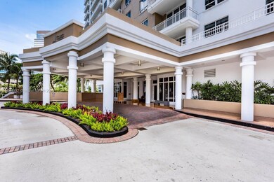 Courts Brickell Key unit 807, Miami, FL 33131 - photo 2