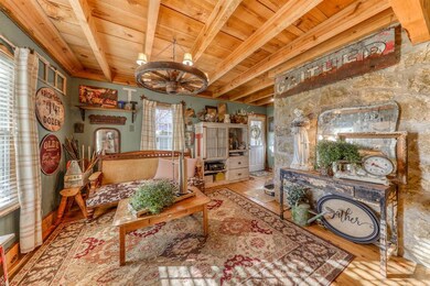 890 Tanglewood Dr, Weatherford, TX 76087 - photo 5