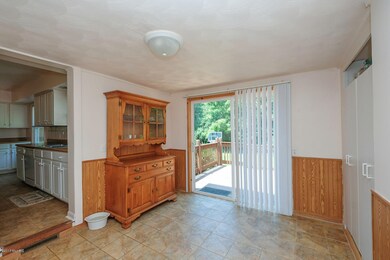 10624 Shaver Rd, Portage, MI 49024 - photo 5