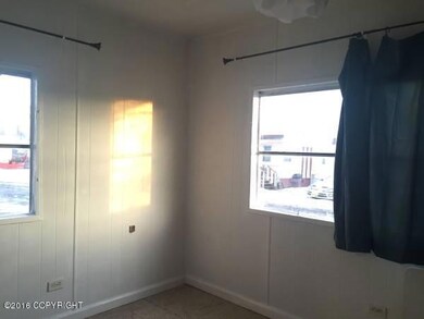 Bedroom Debarr