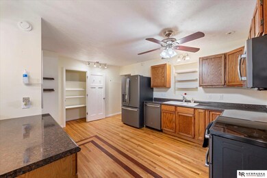 211 W Charles St, Valley, NE 68064 - photo 4