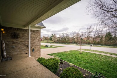 7444 Apple Mill Dr, Louisville, KY 40228 - photo 3