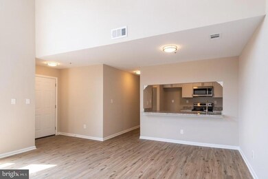 13405 Shady Knoll Dr unit 210, Silver Spring, MD 20904 - photo 7
