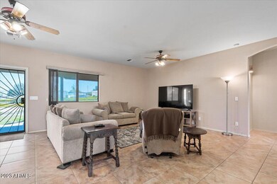 08-Living Room