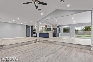 7611 Laredo St, Las Vegas, NV 89117 - photo 5