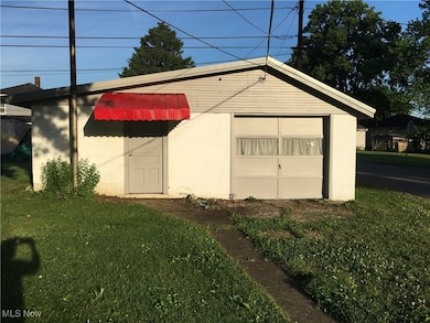 2609 S 7th St, Coshocton, OH 43812 - photo 2