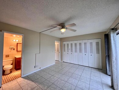 403 Chatham T, West Palm Beach, FL 33417 - photo 6