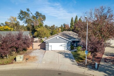 1090 Monterra Ln, Redding, CA 96002 - photo 3