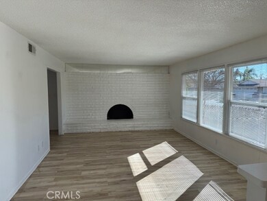 3190 Rollings Ave, Thousand Oaks, CA 91360 - photo 2