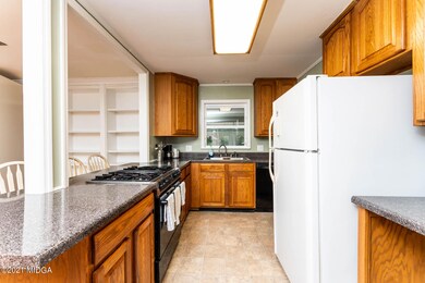 1776 Waverland Cir, Macon, GA 31211 - photo 6