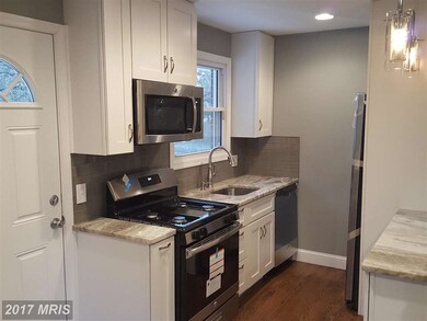 205 Pepper Mill Dr, Capitol Heights, MD 20743 - photo 3