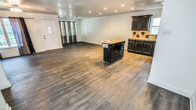 6713 Finch St, Houston, TX 77028 - photo 5