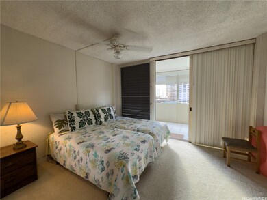 The Kalia unit 1201B, Honolulu, HI 96815 - photo 7