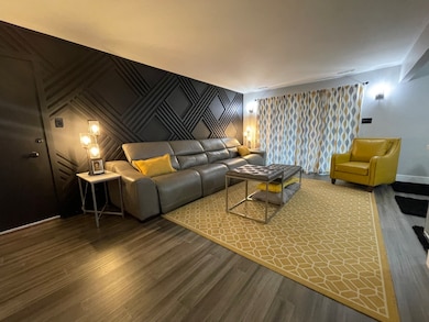 22453 Pleasant Dr unit 13, Richton Park, IL 60471 - photo 3