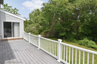 107 Bonnet Shores Rd, Narragansett, RI 02882 - photo 5