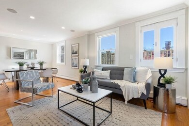 17 Regent Cir unit 5, Brookline, MA 02445 - photo 3