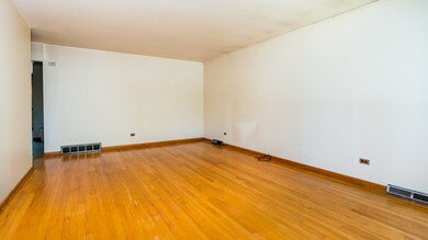 2044 Atwood Ave, Berkeley, IL 60163 - photo 7