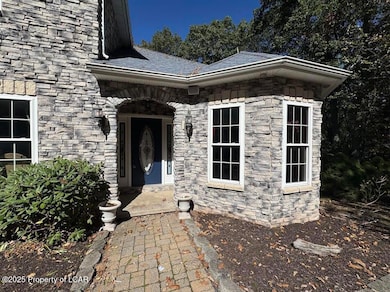 113 Silver Cloud Ln, Hazleton, PA 18202 - photo 6